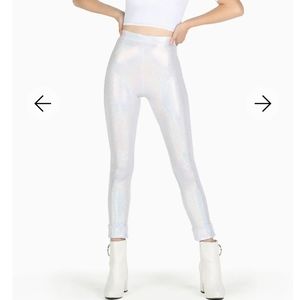 Juicy Fruit Moonstone HW Cuffed Leggings